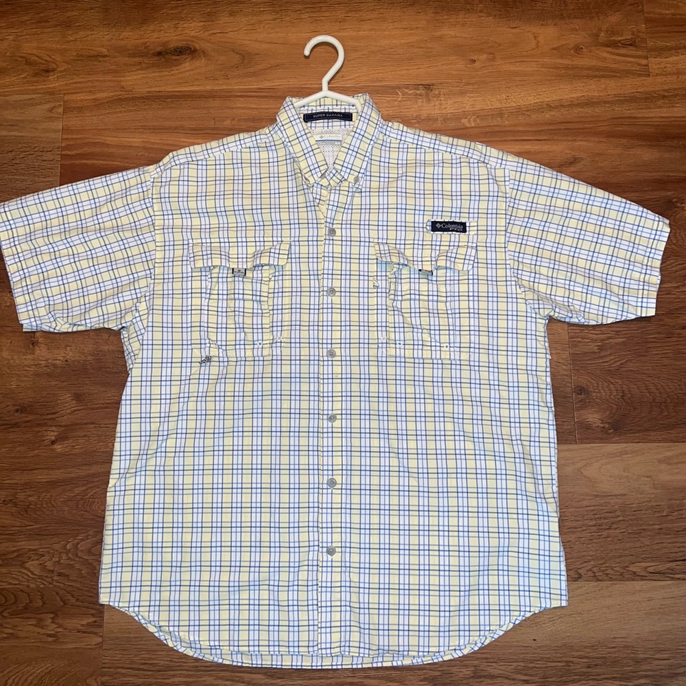 Columbia Blue and Yellow Casual Button Down Shirt